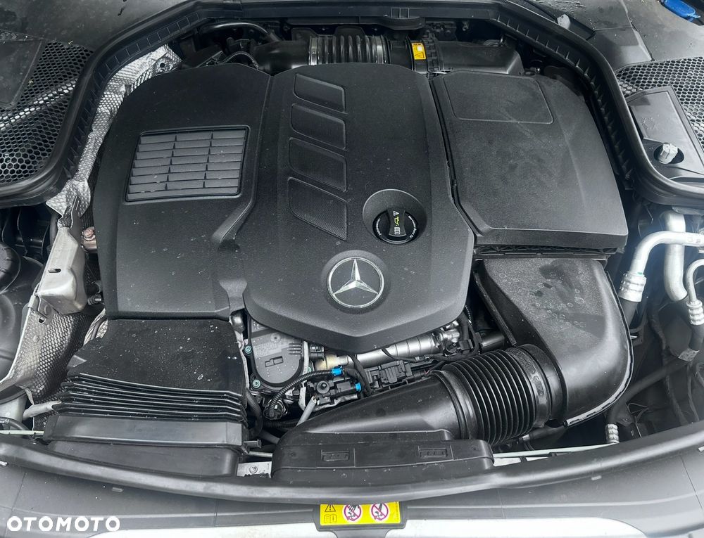 Mercedes-Benz Klasa C 300 d 9G-TRONIC - 15