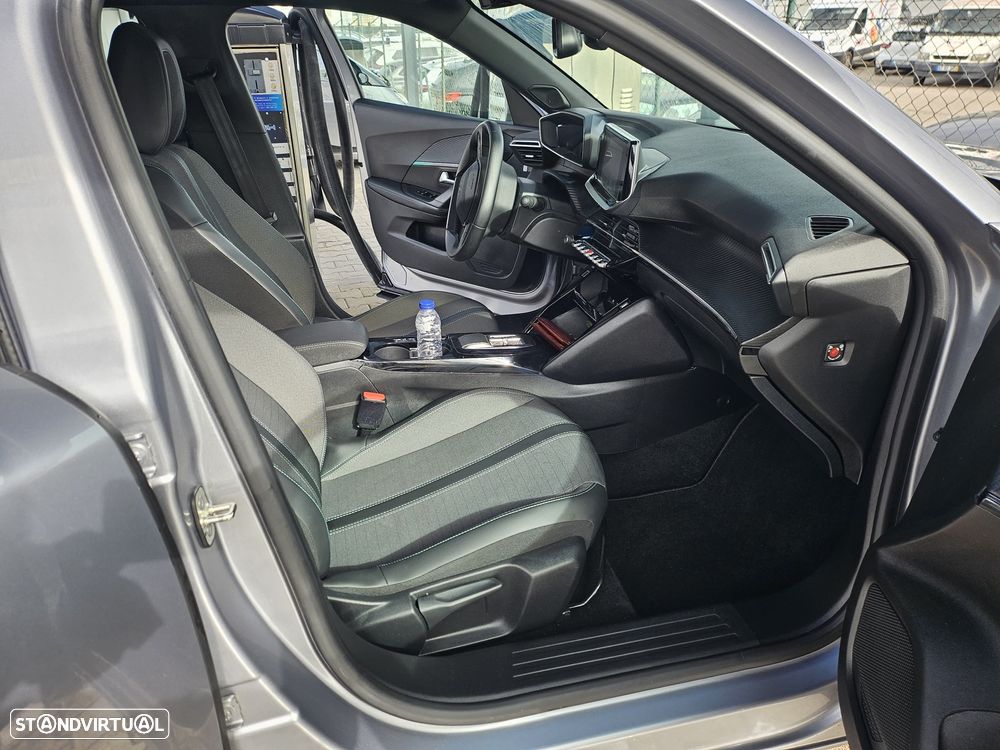 Peugeot e-2008 50 kWh Allure Pack - 8