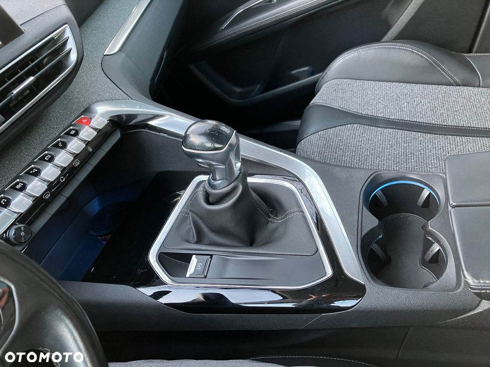 Peugeot 3008 BlueHDi 130 Stop & Start Allure - 16