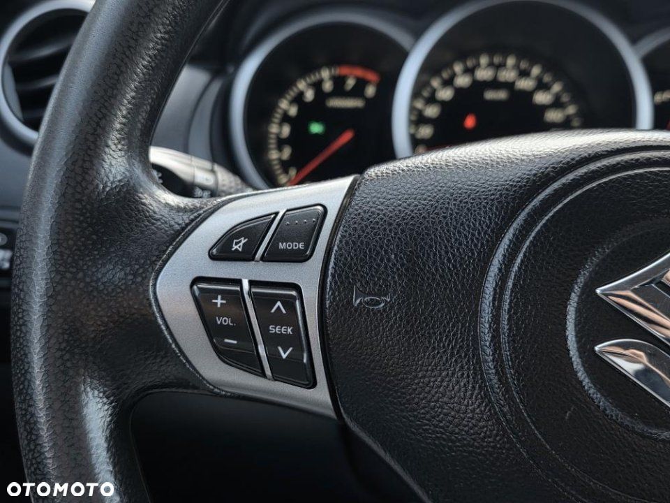 Suzuki Grand Vitara - 27