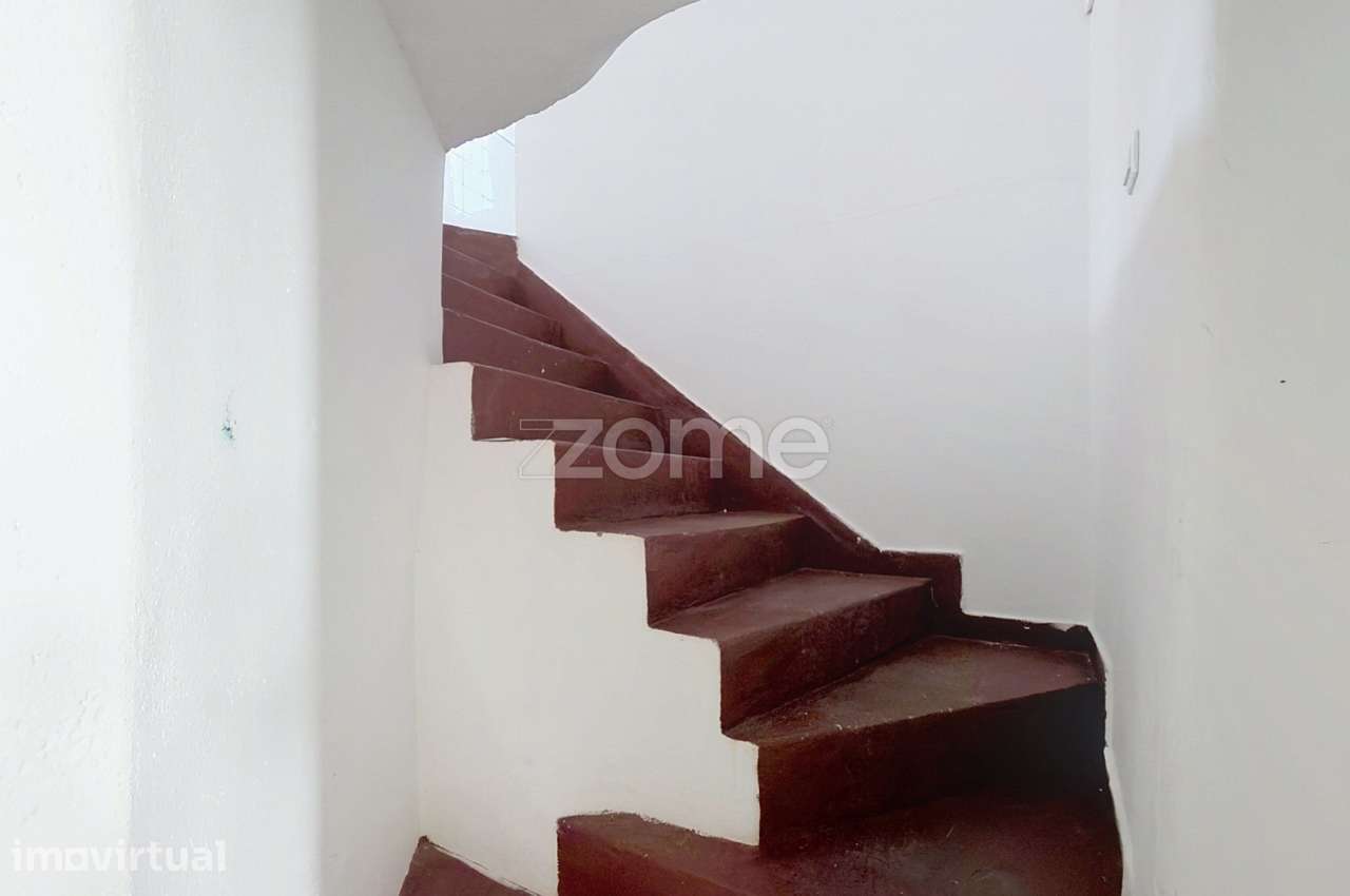 Moradia T2 localizada na Adémia, Coimbra - Grande imagem: 2/22