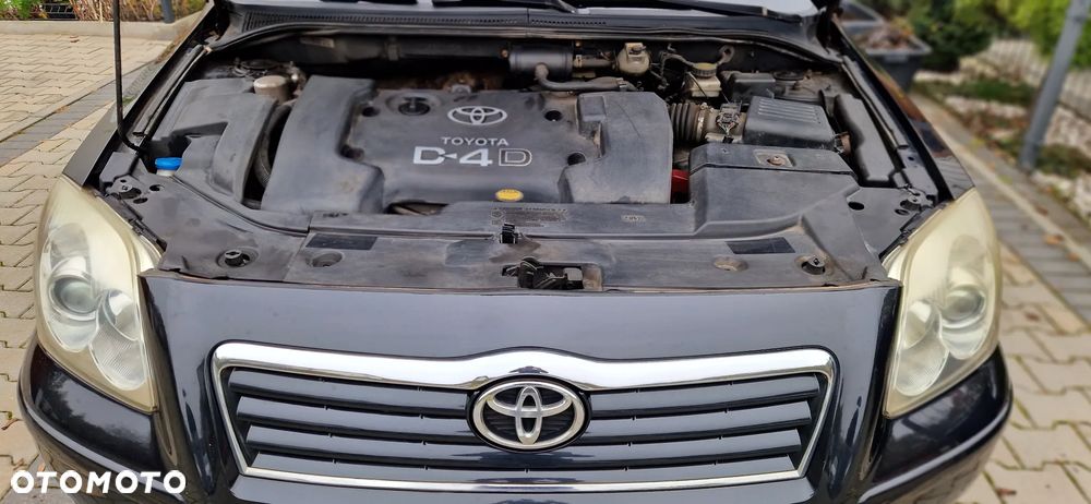 Toyota Avensis 2.0 D-4D Terra - 10