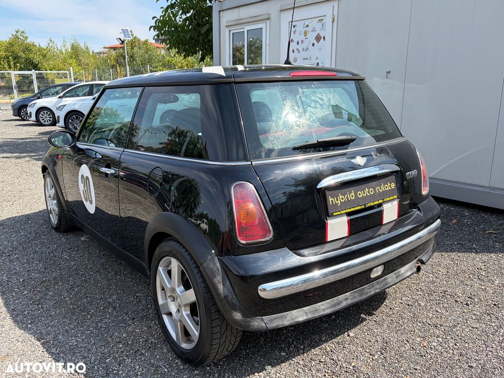 Mini Cooper Standard - 3