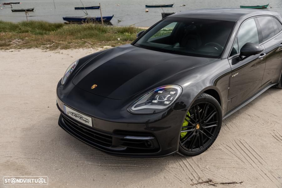 Porsche Panamera Sport Turismo 4 E-Hybrid - 9