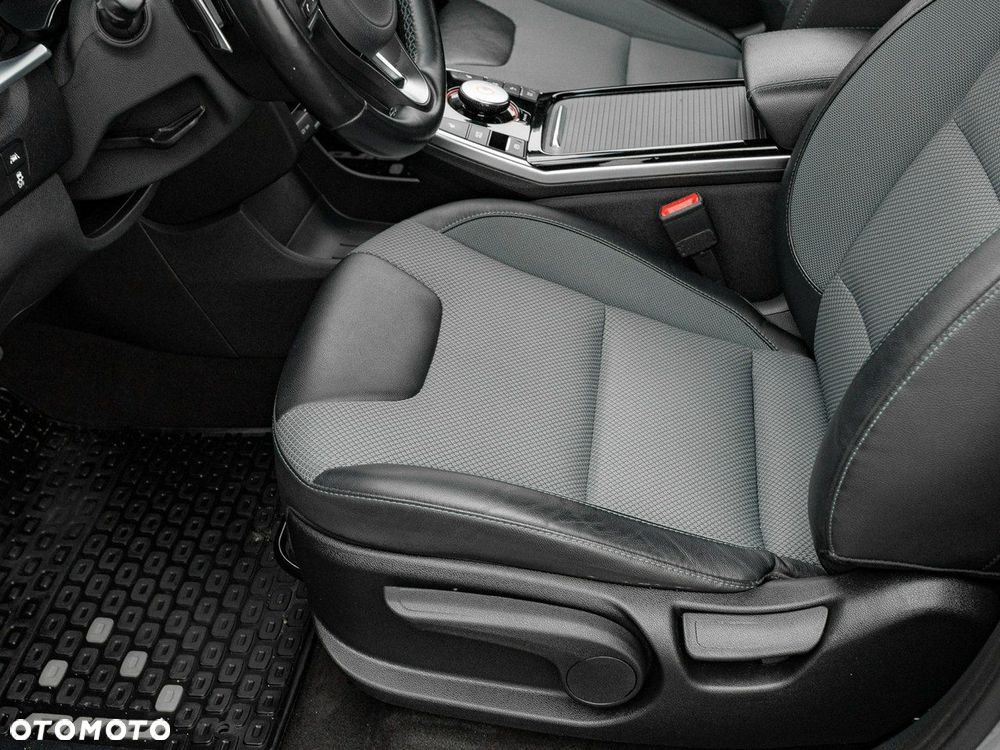 Kia Niro 64kWh L - 14