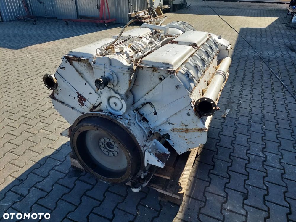 Silnik spalinowy Deutz TBD 616 V12 [kW-576][12-cylindrowy Turbo][ENG 3302][ST] - 32