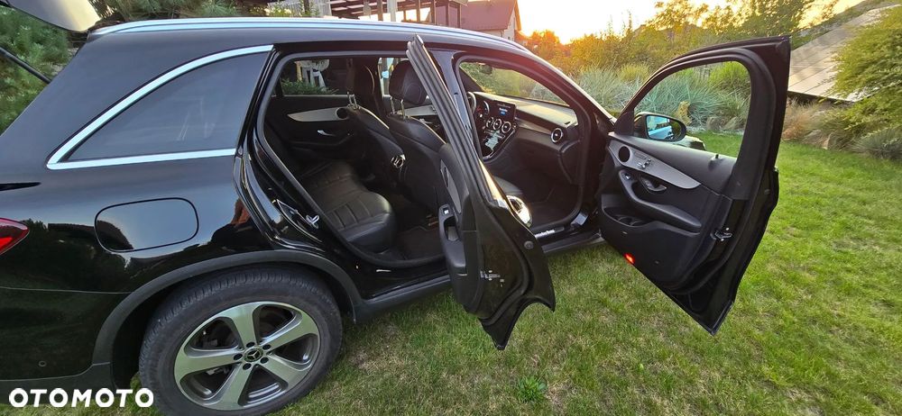 Mercedes-Benz GLC 300 4-Matic - 25