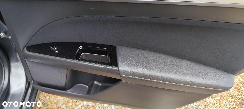 Ford Mondeo 2.0 TDCi Titanium PowerShift - 21