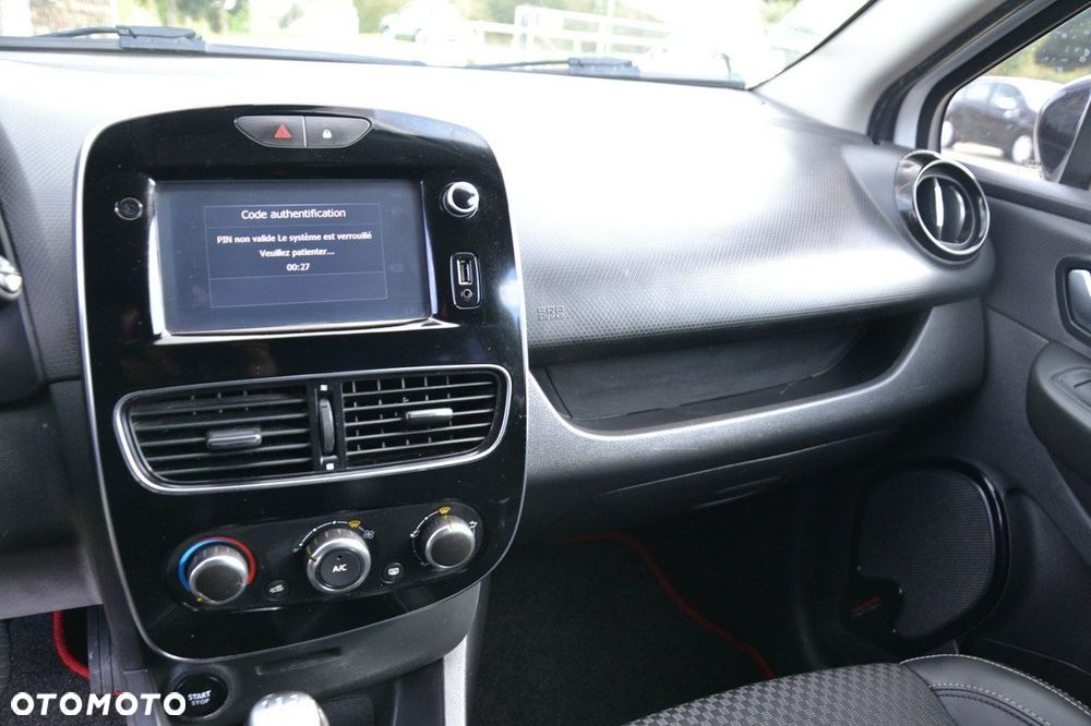 Renault Clio - 20