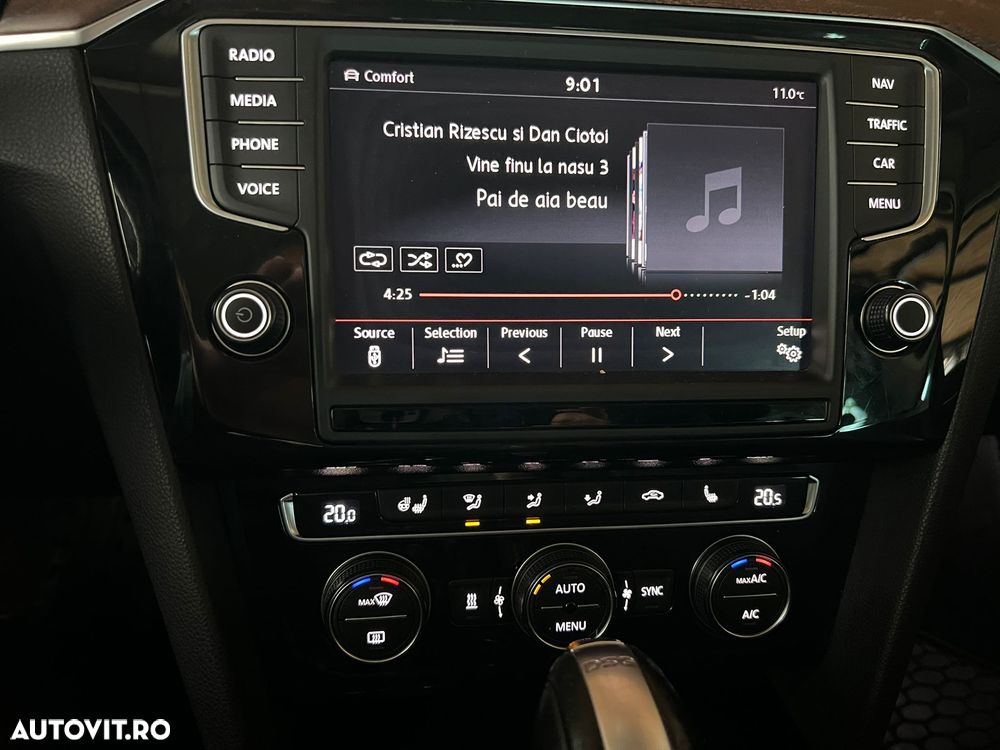 Volkswagen Passat Variant 2.0 TDI 4Motion DSG BlueMotion Tech Business Edition - 6