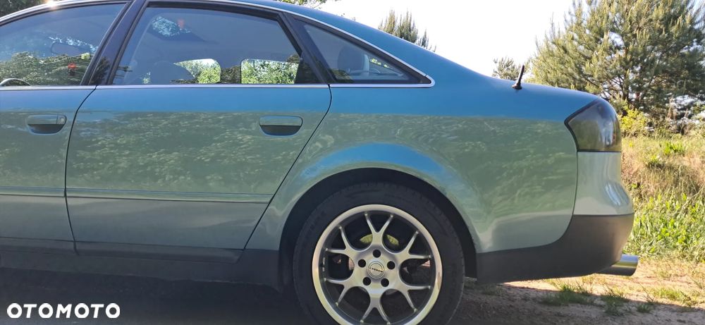 Audi A6 Limousine 2.4 - 16