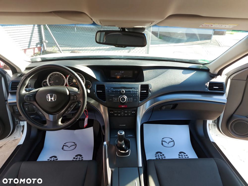 Honda Accord 2.0 Elegance - 18