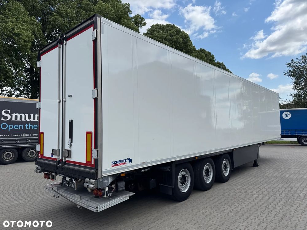 Schmitz Cargobull Chłodnia,Doppelstock, Carrier Vector 1550, Winda ZEPRO - 10