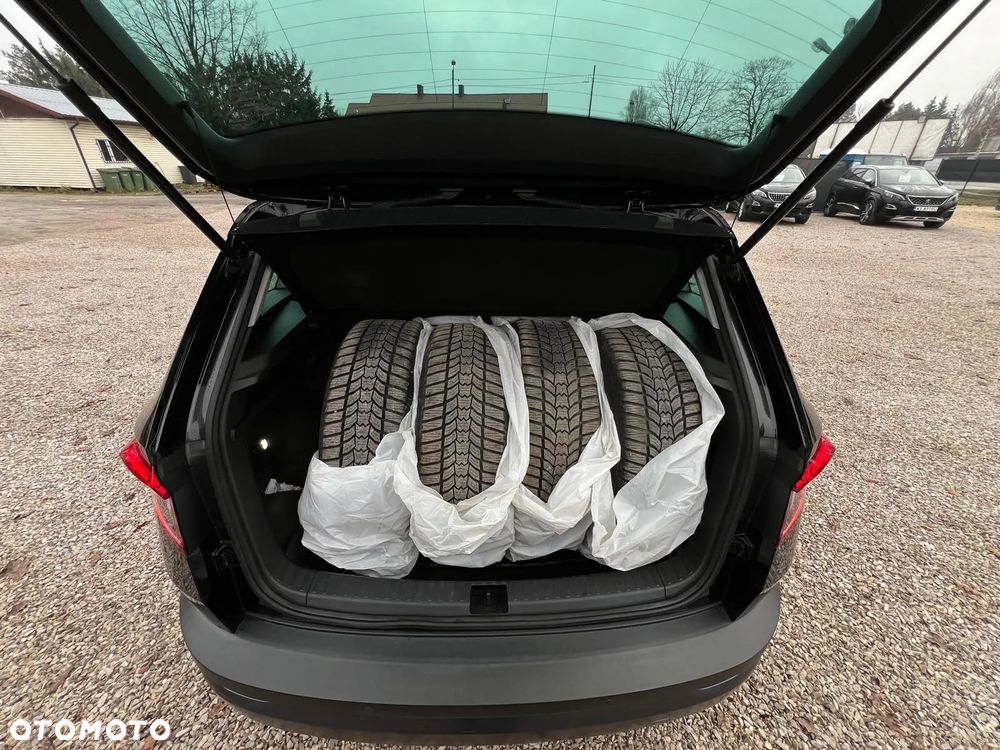 Skoda Karoq 1.5 TSI ACT DSG Ambition - 10