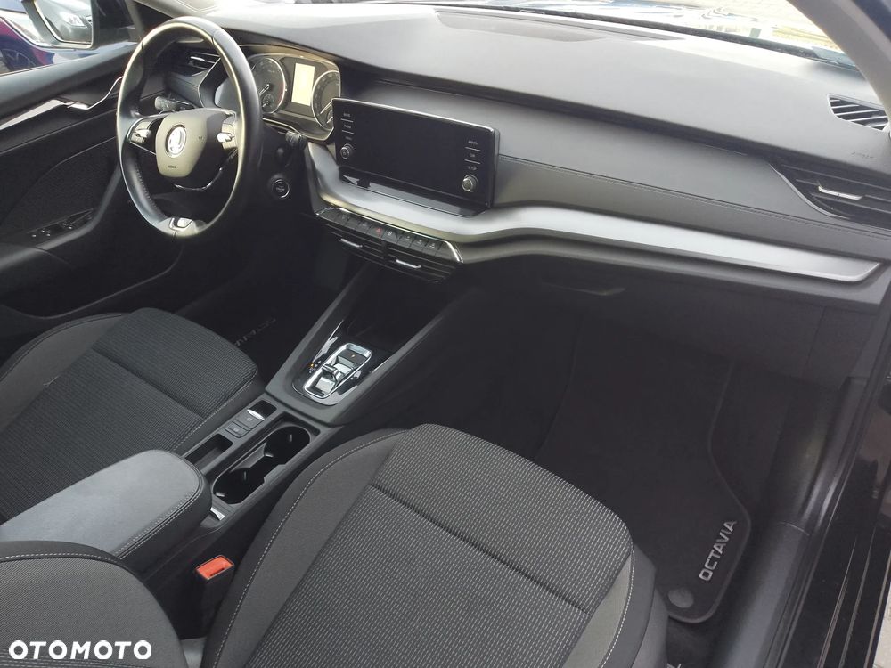 Skoda Octavia 1.5 TSI e-Tec Ambition DSG - 17