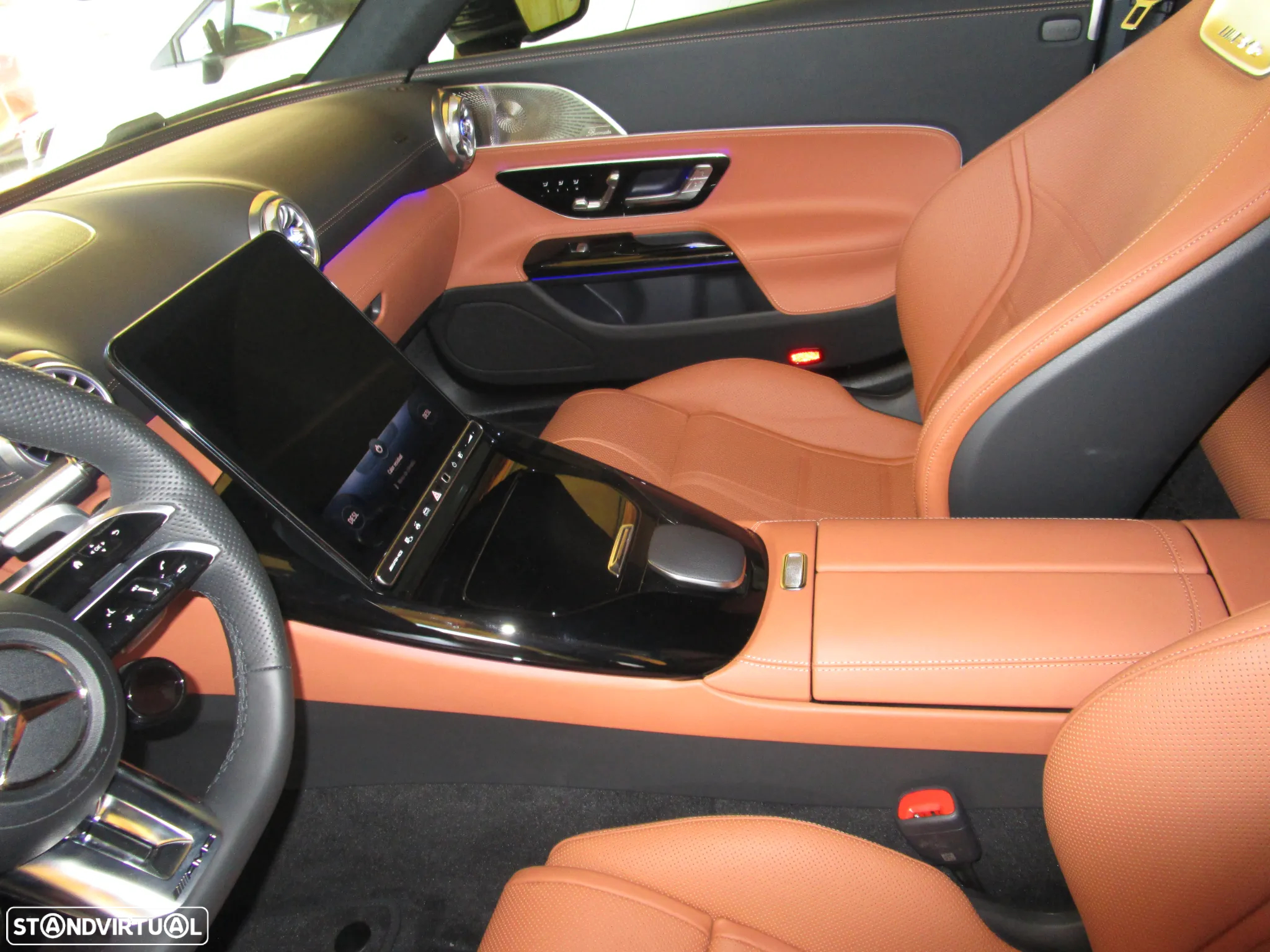 Mercedes-Benz SL 43 AMG Standard - 24