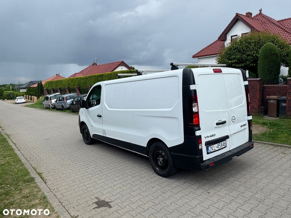 Opel VIVARO - 12