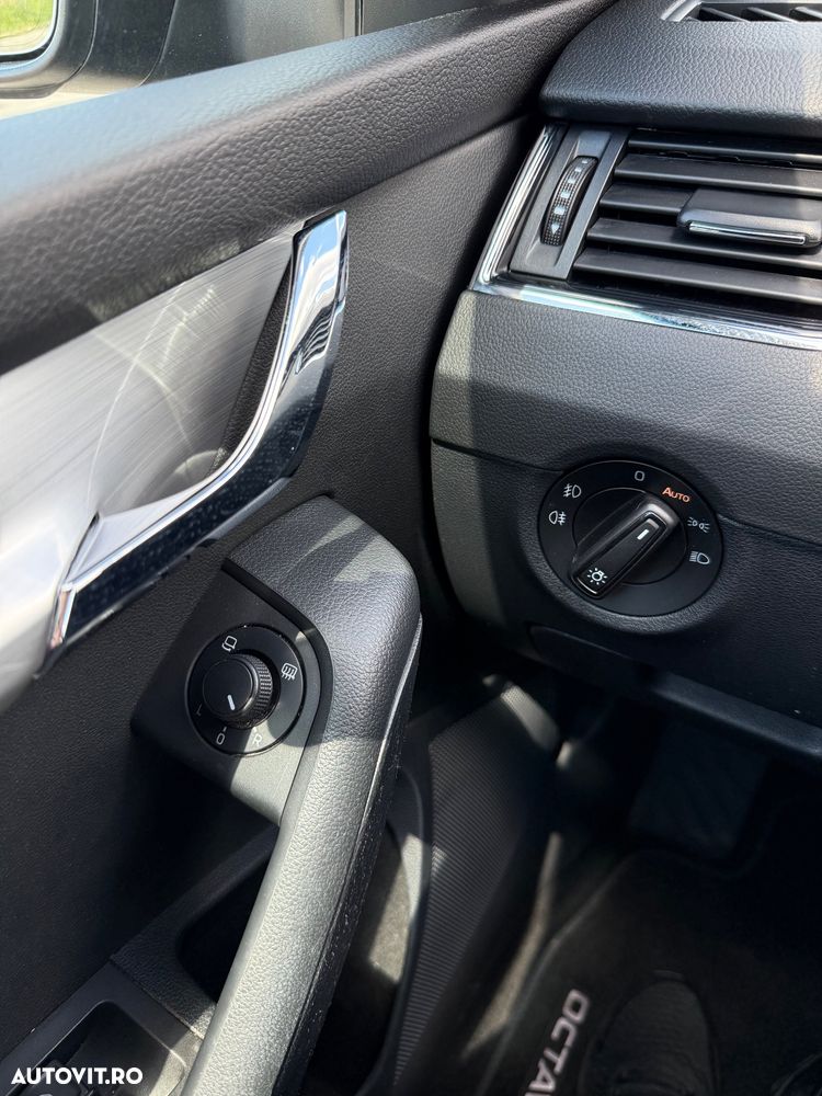 Skoda Octavia 1.6 TDI DSG Ambition - 17