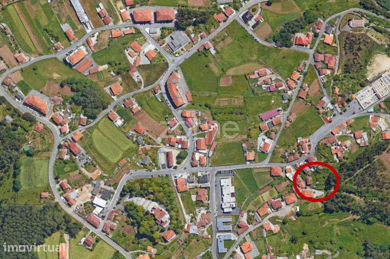 Moradia T4 com terreno de 1.450 m2, Oliveira de Azeméis - Grande imagem: 3/17