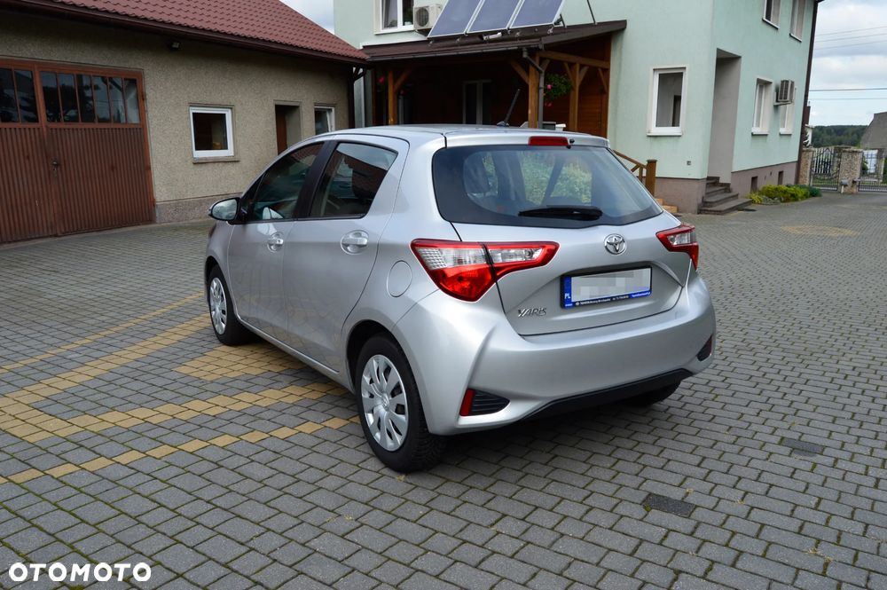 Toyota Yaris 1.0 Active - 3