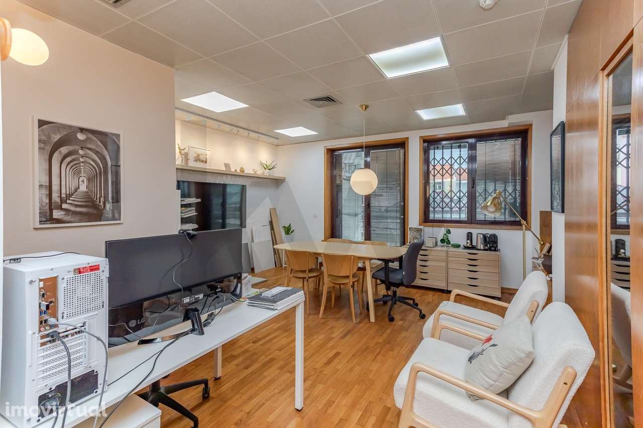 T1 com logradouro de uso exclusivo – Avenida Madame Curie - Grande imagem: 5/18