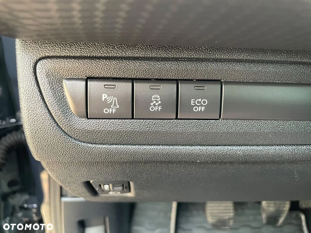 Peugeot 2008 - 15