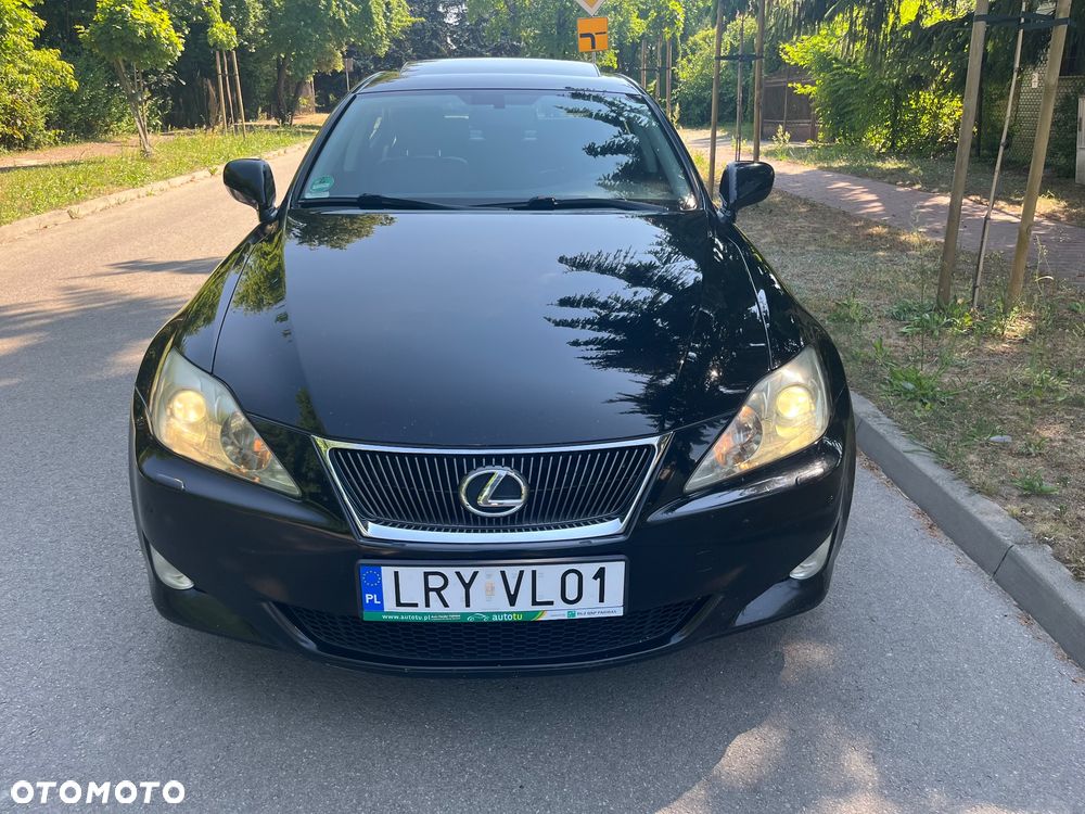 Lexus IS 220d Luxury Line - 9