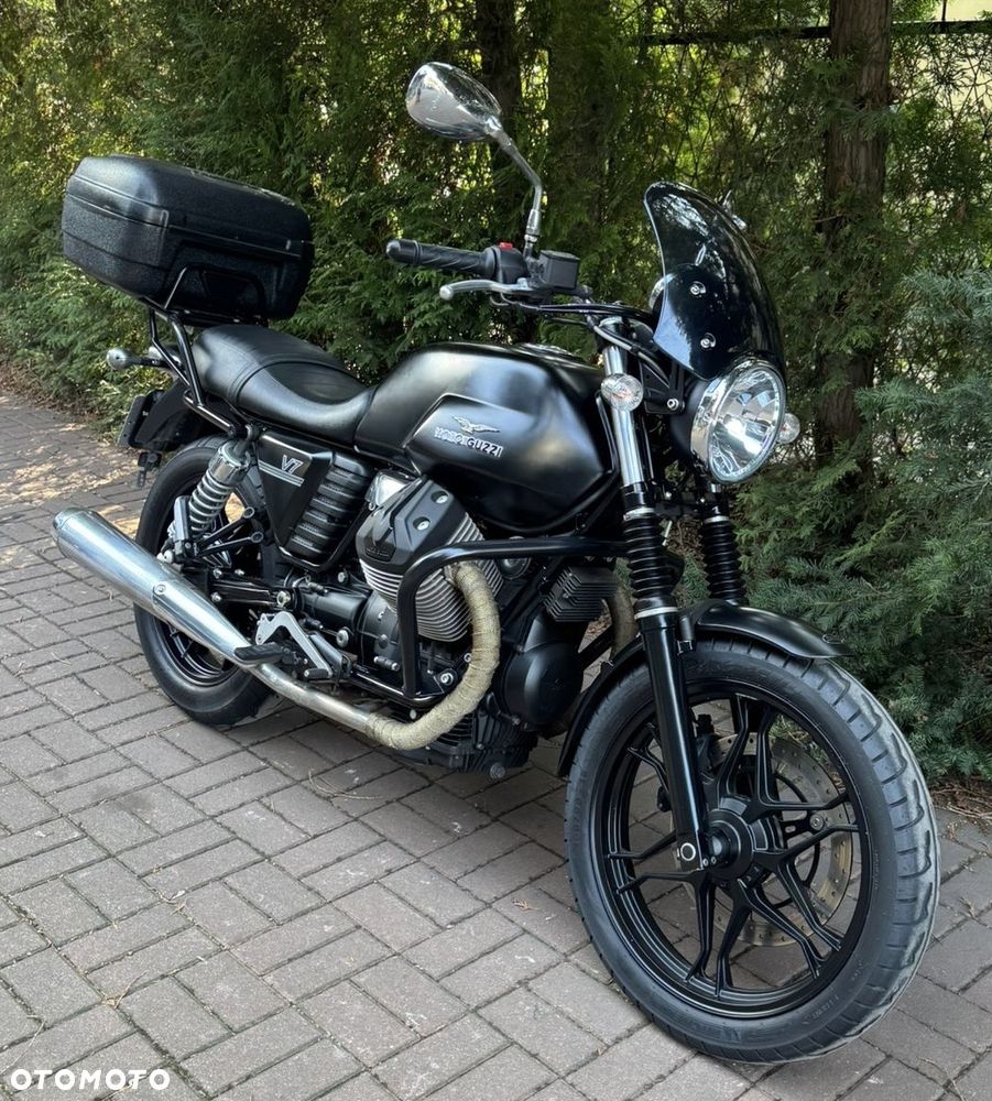 Moto Guzzi V7 - 1