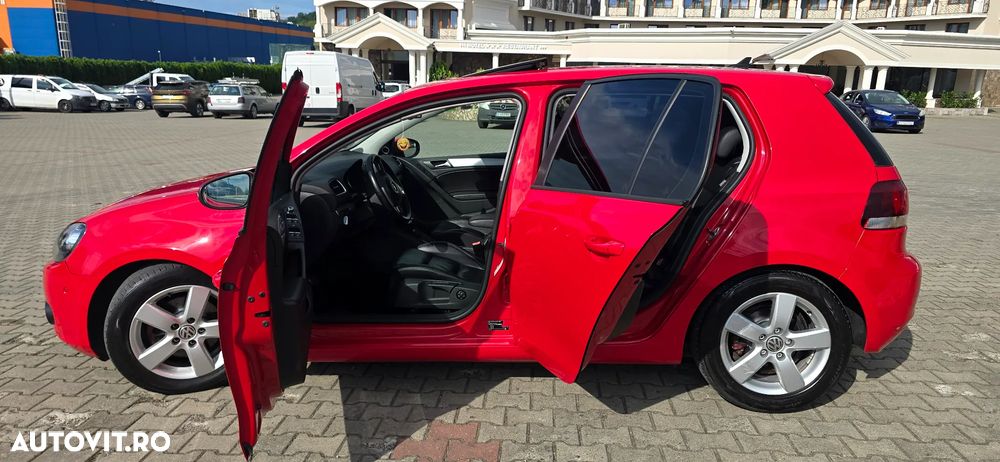 Volkswagen Golf 1.4 TSI DSG Individual - 3