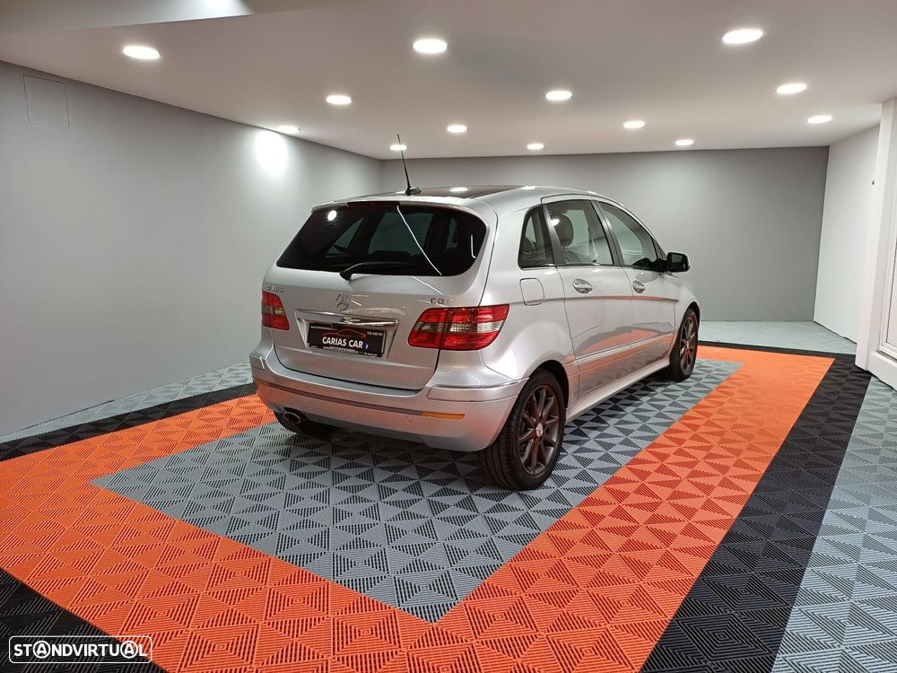 Mercedes-Benz B 180 CDI - 6