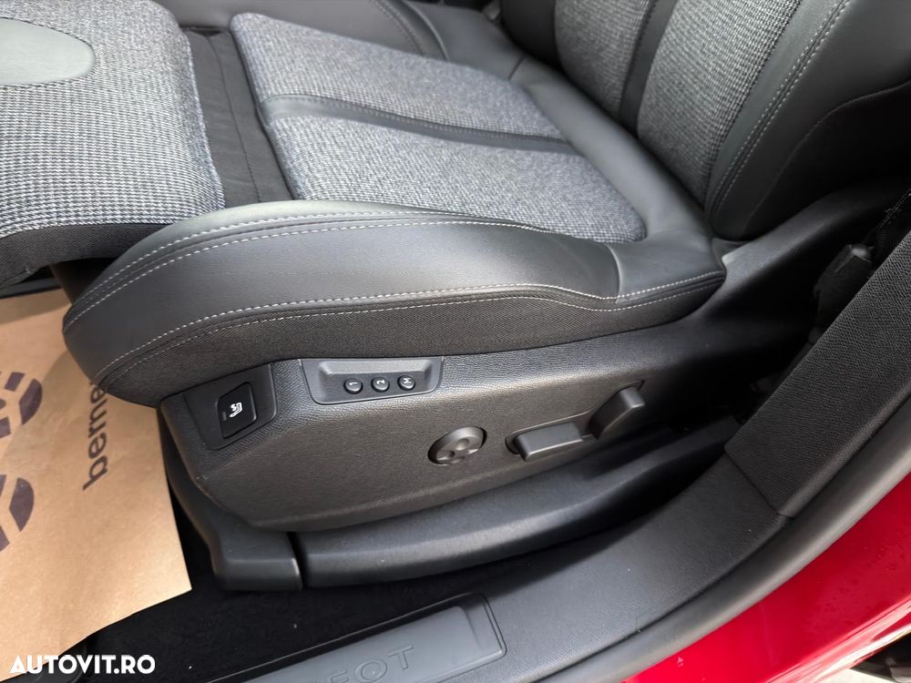 Peugeot 3008 PHEV EAT8 Allure - 14