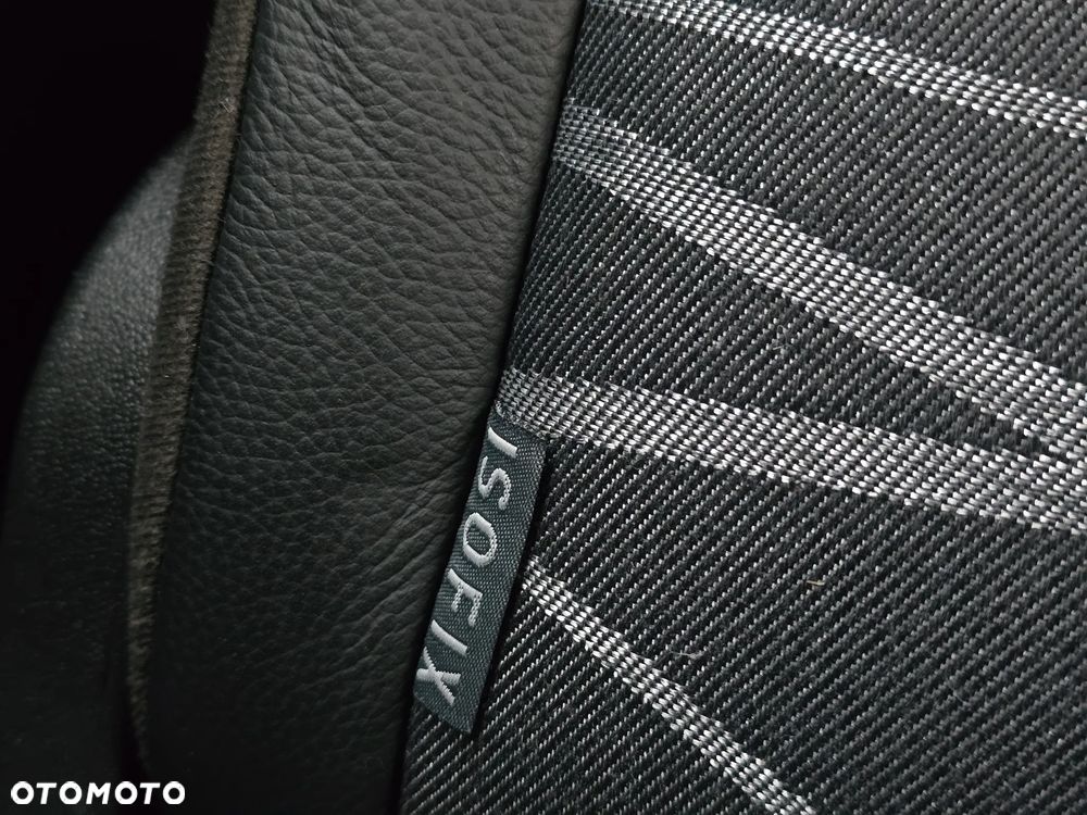 Kia Venga - 22