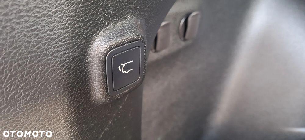 Jeep Cherokee 2.0 GME Active Drive I Limited - 17