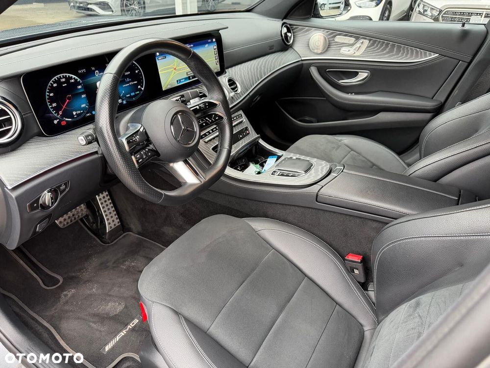 Mercedes-Benz Klasa E 220 d 4-Matic AMG - 12