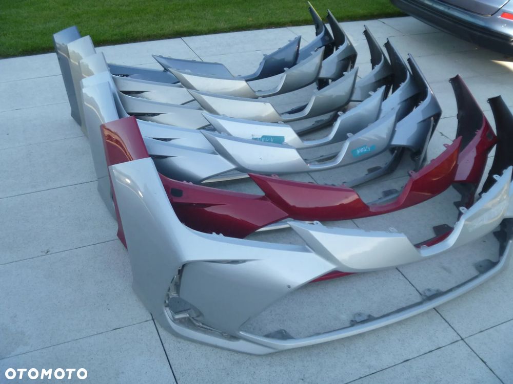 TOYOTA COROLLA E21 SEDAN MASKA SILNIKA IGŁA ORYGINAŁ - 16