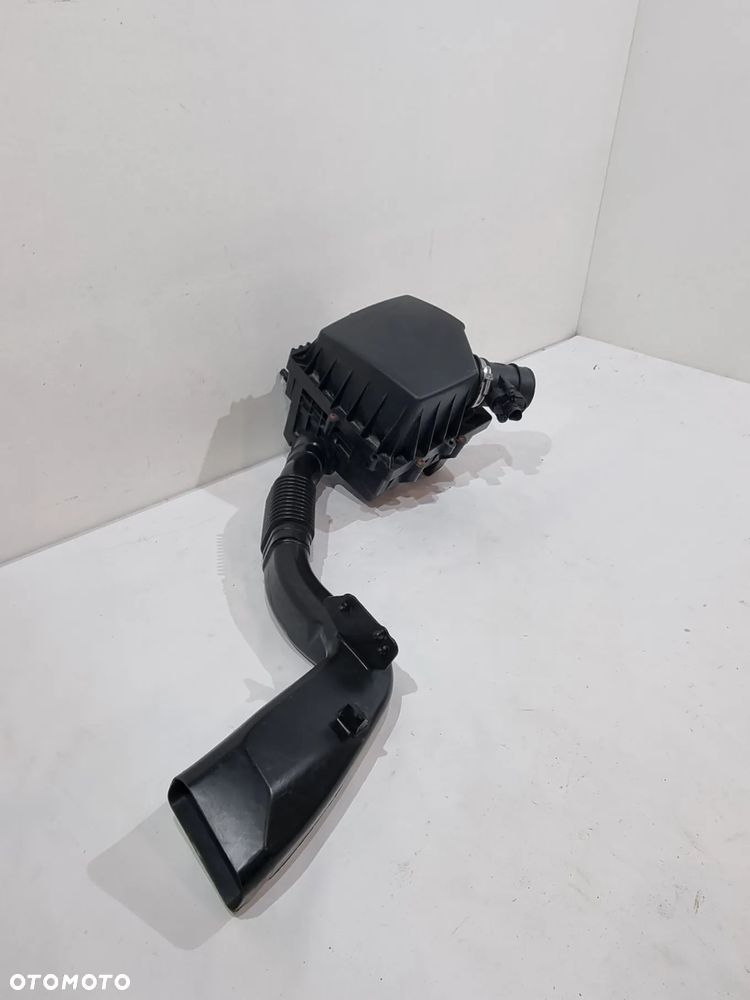 OPEL CORSA E  OBUDOWA FILTRA POWIETRZA 39032999 13427552 - 2
