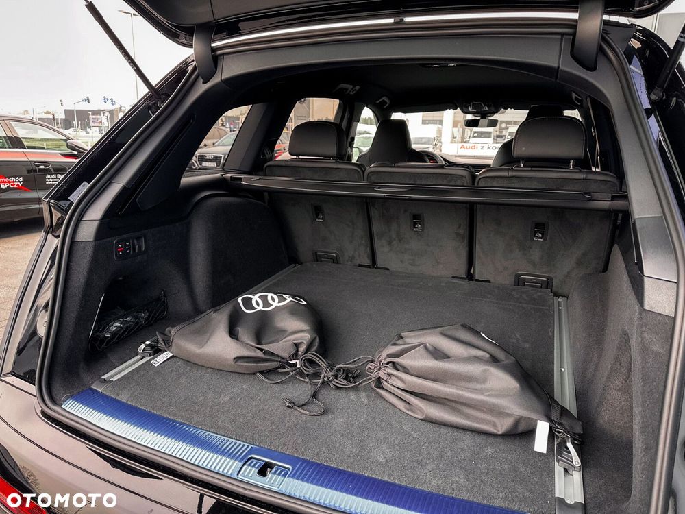 Audi Q7 - 10