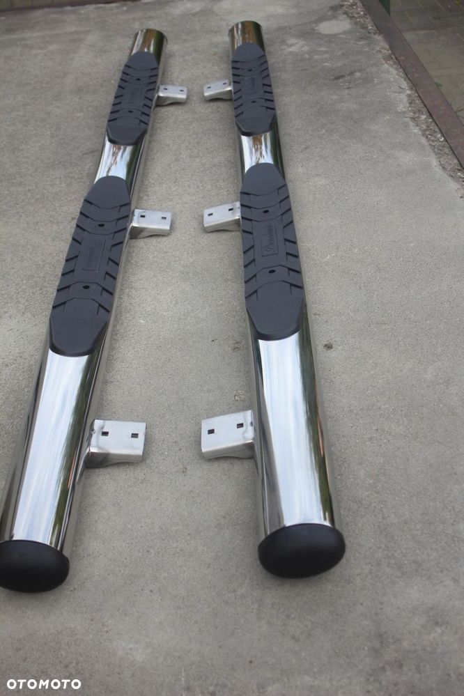 ORUROWANIE RURY BOKI CHROM NISSAN NAVARA 2015 - 7
