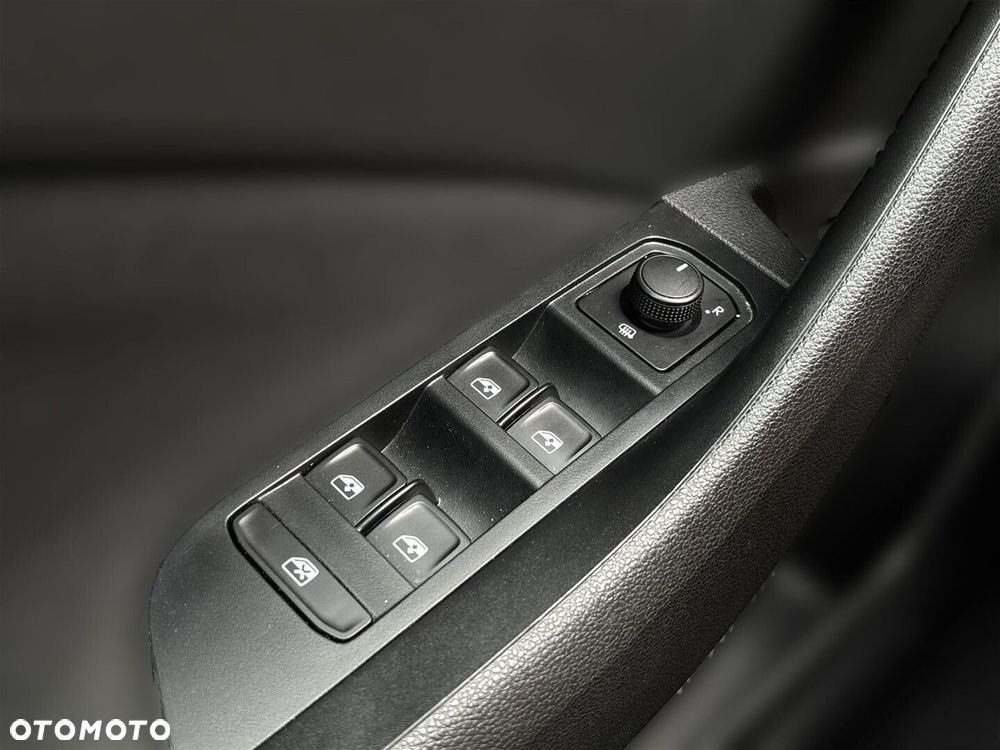 Skoda Kamiq 1.0 TSI Ambition DSG - 22