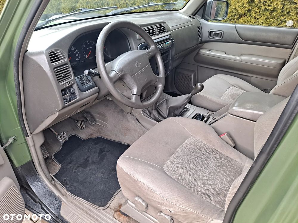 Nissan Patrol 3.0 TDI Luxury - 8