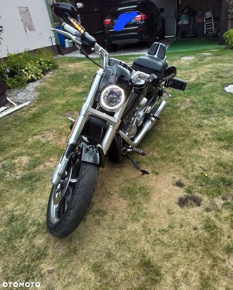Harley-Davidson V-Rod Muscle - 4