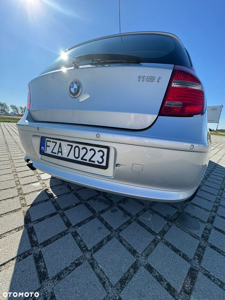 BMW Seria 1 118i - 13