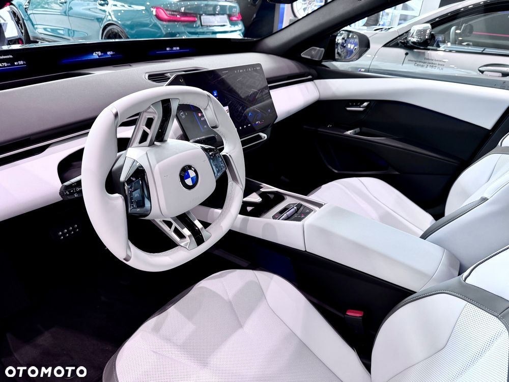 BMW i3 50 xDrive 113.4kWh - 10