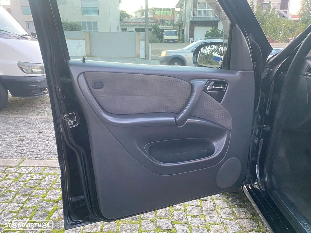 Mercedes-Benz ML 270 - 9