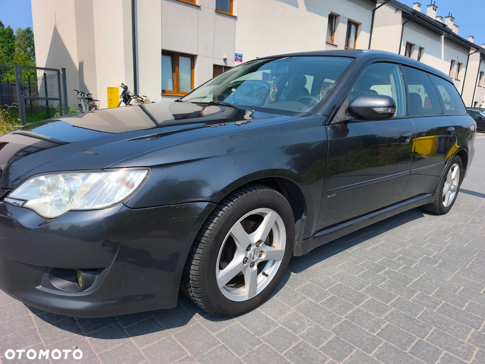 Subaru Legacy 2.0R GL - 2