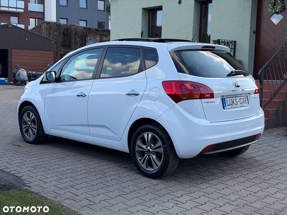 Kia Venga 1.4 CVVT Titanium Collection - 38