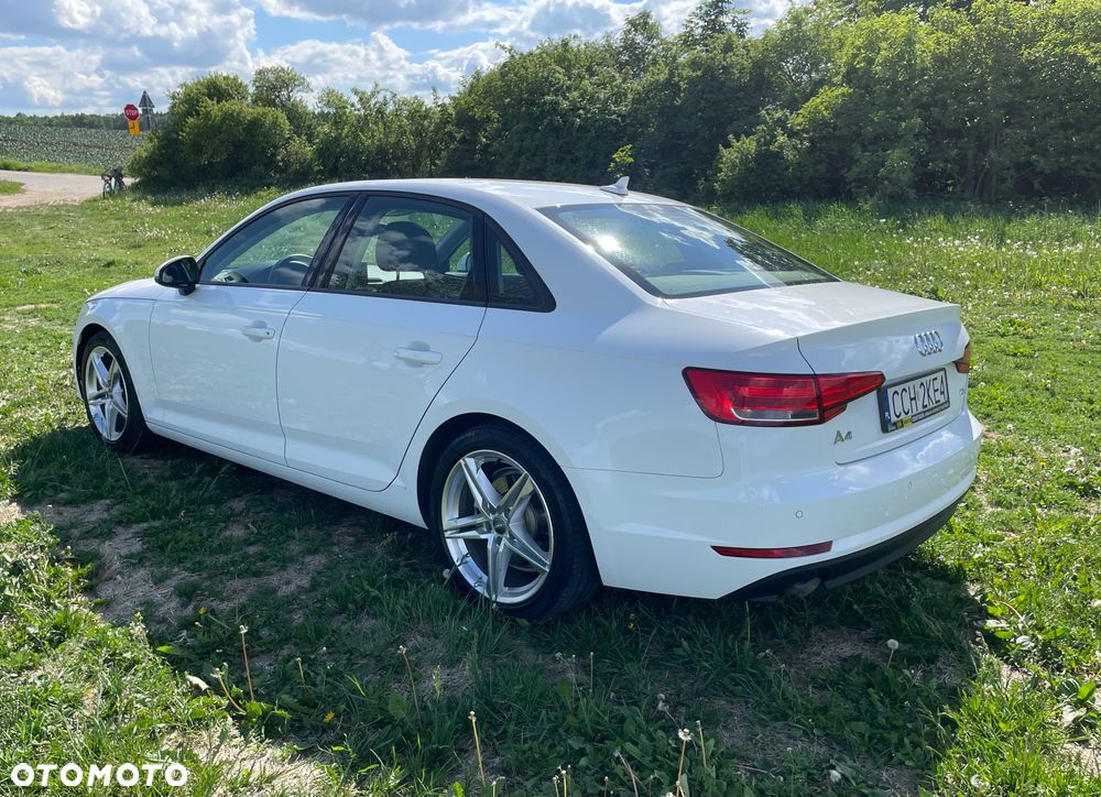 Audi A4 Limousine - 6