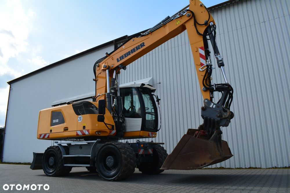 Liebherr A 918 Litronic / STAN PERFEKT / 18T / JAK NOWA / - 2