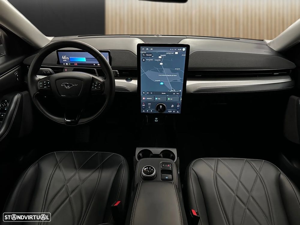 Ford Mustang Mach-E Standard - 8