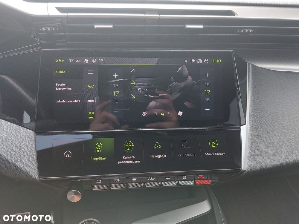 Peugeot 408 1.2 PureTech GT S&S EAT8 - 22